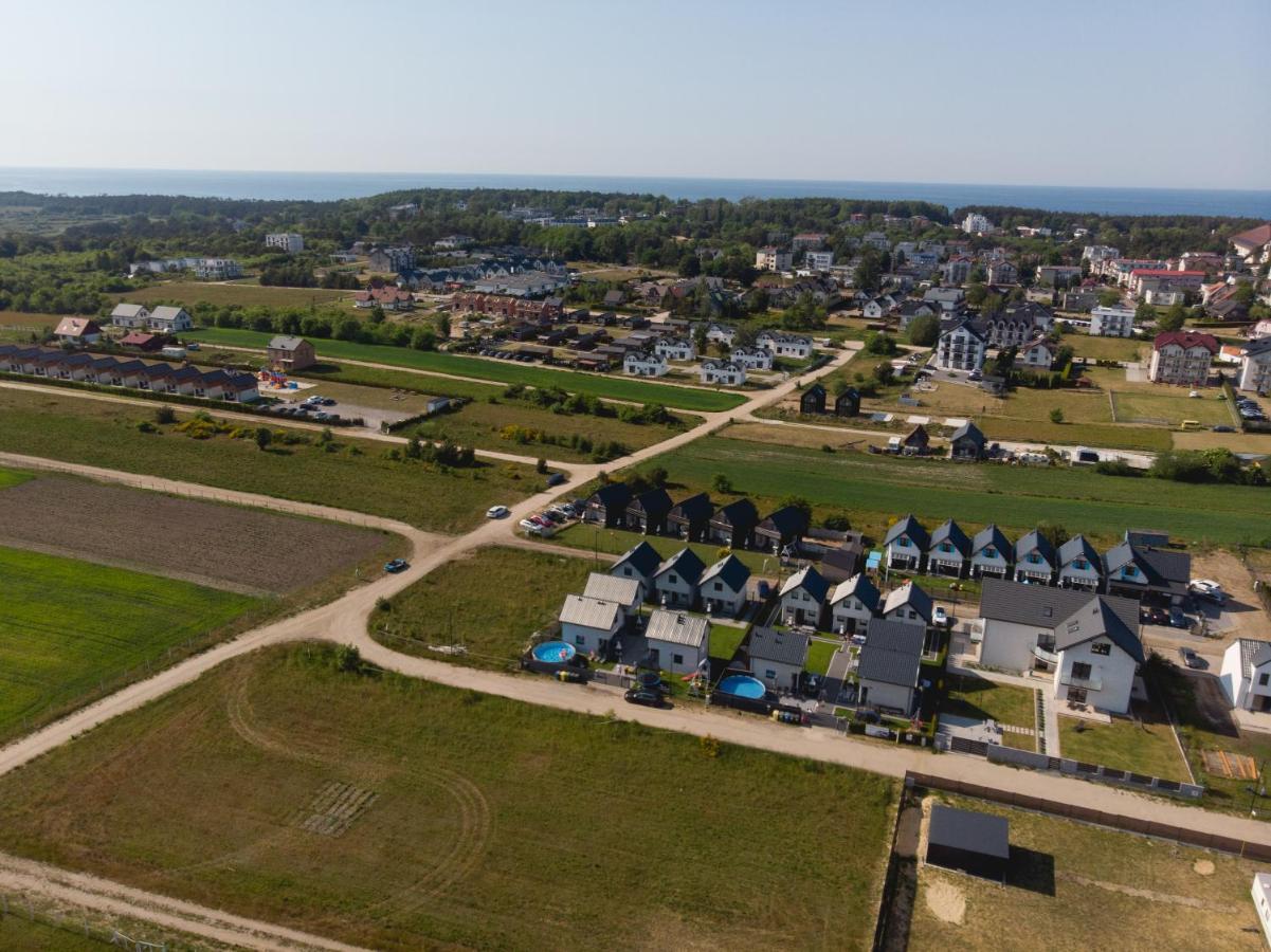 Domki Rajski Wypoczynek Z Basenem Jastrzębia Góra Exteriör bild